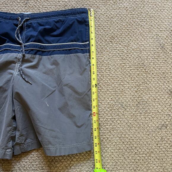 vintage iguana sportswear swim trunks shorts y2k 2000s surfwear - Picture 6 of 8